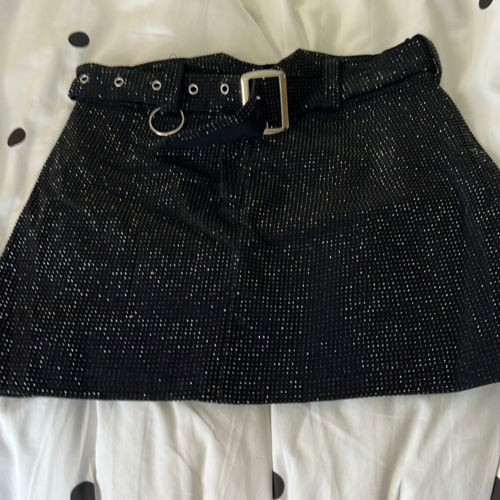 No name skirt from forever 21 black rhinestones
